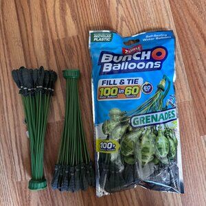Zuru Bunch O Balloons Self-Sealing Water Balloons Grenades 100 + 70